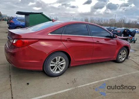 2013 Hyundai Sonata Gls z USA, uszkodzony, nr VIN 5NPEB4AC6DH683329
